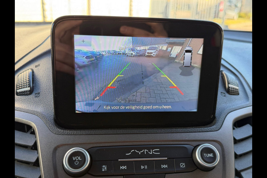 Ford Transit Connect 1.5 EcoBlue L1 Limited / Automaat 120PK / Laadruimte inrichting / Camera / 3 zits