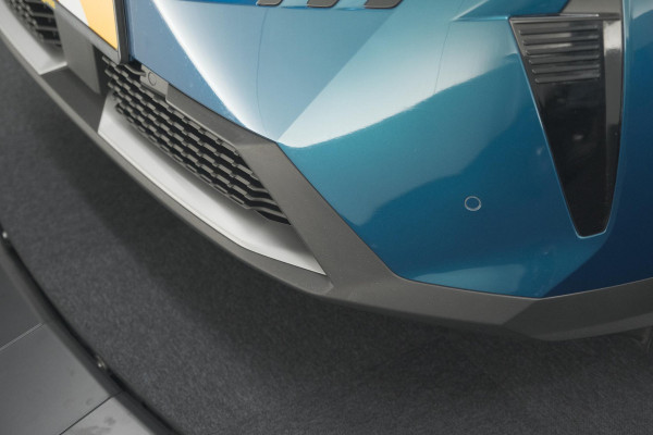 Peugeot 5008 1.2 Hybrid 136 GT | Adaptieve Cruise Control | Camera | Elektrische Kofferklep | Stoelverwarming