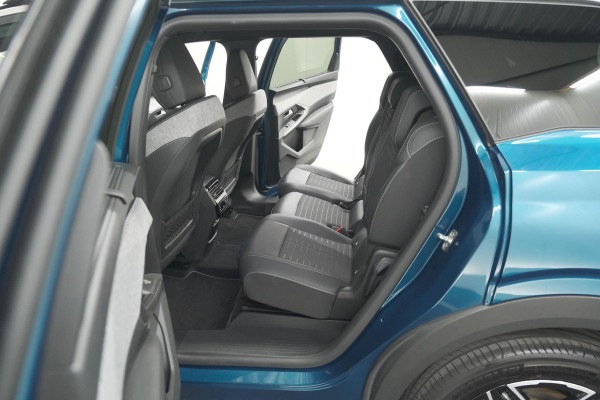Peugeot 5008 1.2 Hybrid 136 GT | Adaptieve Cruise Control | Camera | Elektrische Kofferklep | Stoelverwarming