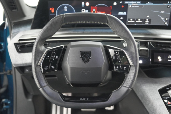 Peugeot 5008 1.2 Hybrid 136 GT | Adaptieve Cruise Control | Camera | Elektrische Kofferklep | Stoelverwarming