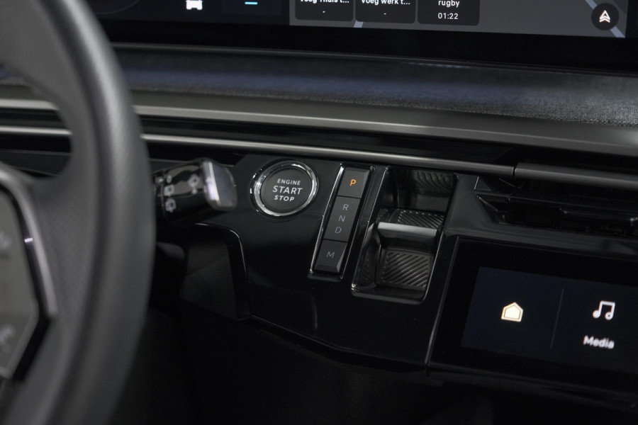 Peugeot 5008 1.2 Hybrid 136 GT | Adaptieve Cruise Control | Camera | Elektrische Kofferklep | Stoelverwarming