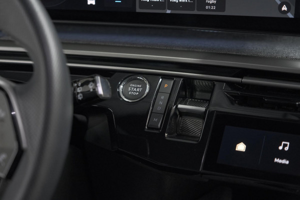 Peugeot 5008 1.2 Hybrid 136 GT | Adaptieve Cruise Control | Camera | Elektrische Kofferklep | Stoelverwarming