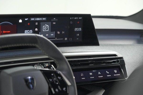 Peugeot 5008 1.2 Hybrid 136 GT | Adaptieve Cruise Control | Camera | Elektrische Kofferklep | Stoelverwarming