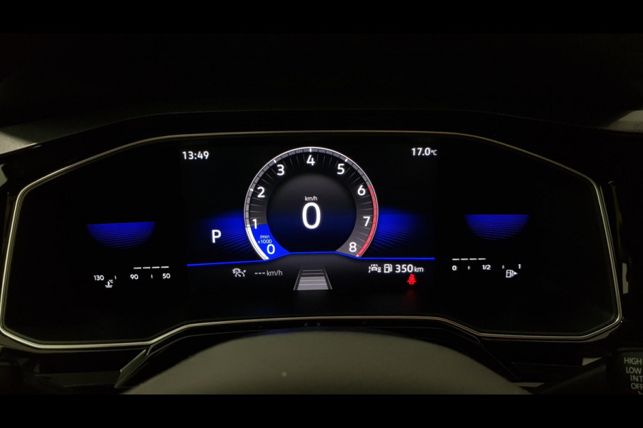 Volkswagen Polo 1.0 TSI DSG Style Nieuw Type | Navigatie | Climate Control | Parkeer sensoren | Cruise control adaptive | Lichtmetalen velgen