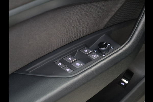 Audi e-tron 55 quattro Advanced edition 95 kWh [MEMORY SEATS, APPLE CARPLAY, ANDROID AUTO, CRUISE CONTROL, PDC V+A, STUURVERWARMING, STOELVERWARMING, NIEUWSTAAT]