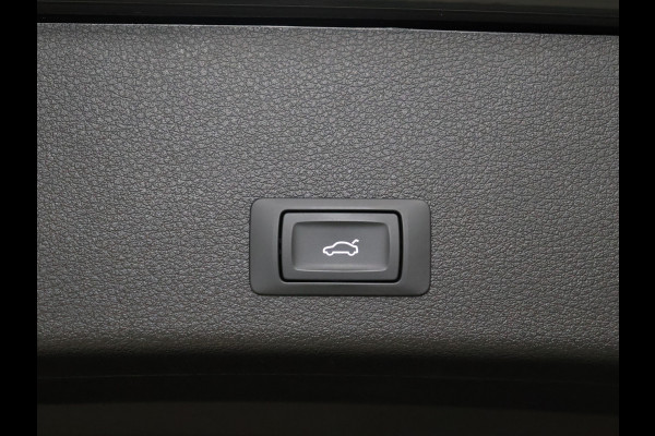 Audi e-tron 55 quattro Advanced edition 95 kWh [MEMORY SEATS, APPLE CARPLAY, ANDROID AUTO, CRUISE CONTROL, PDC V+A, STUURVERWARMING, STOELVERWARMING, NIEUWSTAAT]
