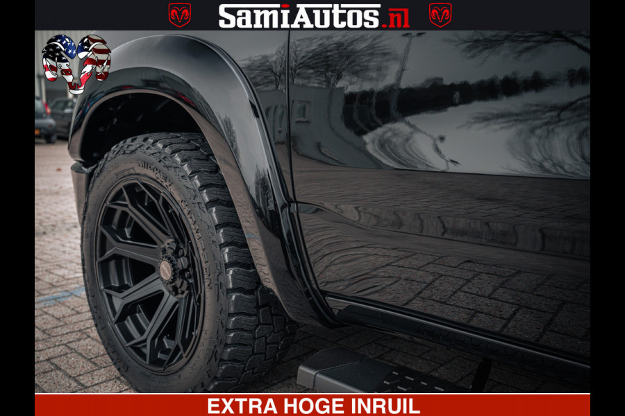 Dodge Ram SPORT | 5.7 V8 4x4 HEMI | PANORAMA DAK | GROOTSCHEM 12 INCH | LPG | Diamond Black Pearl | CREW CAB | DUBBELE CABINE | 5 PERSOONS | DC | VOORRAAD NR 2558 - 6047