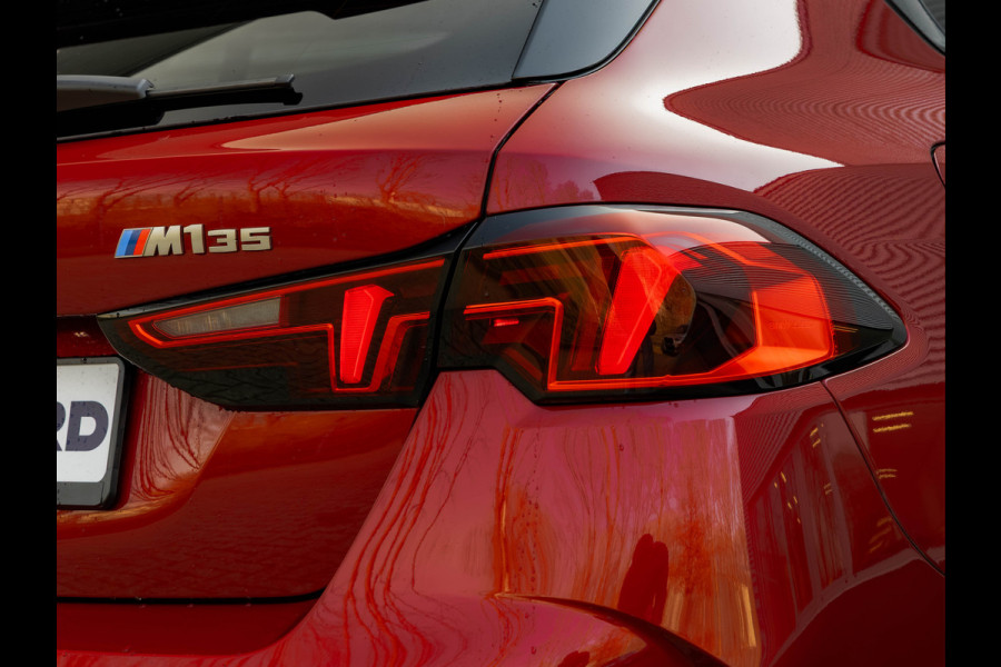 BMW 1-serie M135 xDrive - Pano - Memoryzetel - Harman Kardon