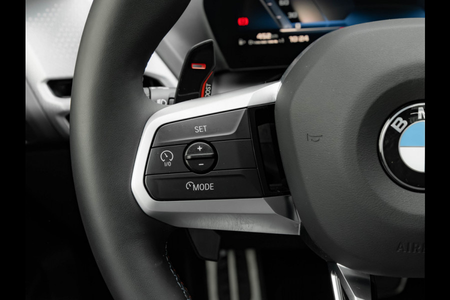 BMW 1-serie M135 xDrive - Pano - Memoryzetel - Harman Kardon