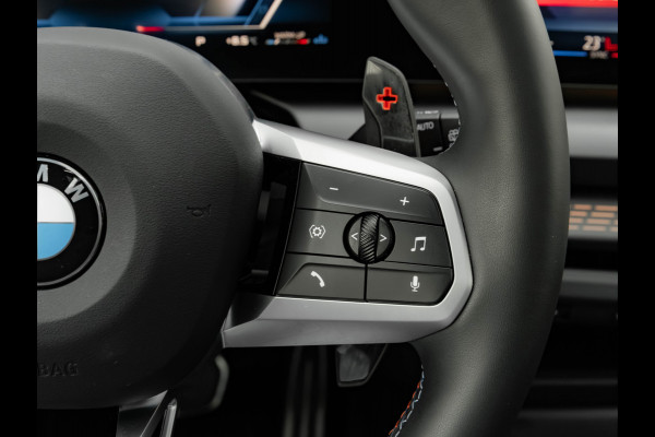 BMW 1-serie M135 xDrive - Pano - Memoryzetel - Harman Kardon