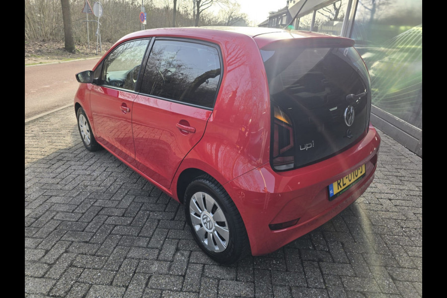 Volkswagen up! 1.0 BMT move up! | 12MND GARANTIE | AIRCO | NW APK | NL AUTO |