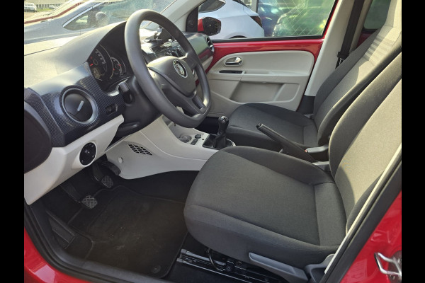Volkswagen up! 1.0 BMT move up! | 12MND GARANTIE | AIRCO | NW APK | NL AUTO |