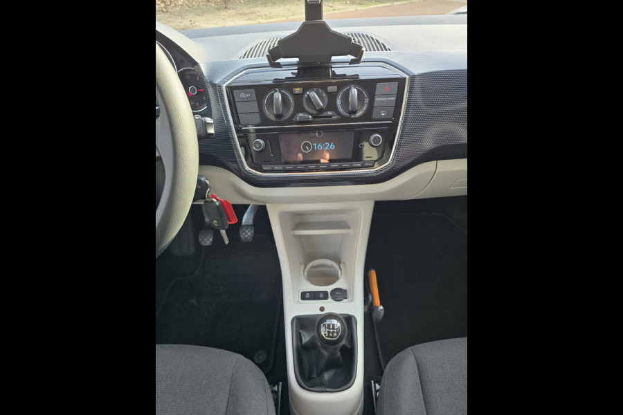 Volkswagen up! 1.0 BMT move up! | 12MND GARANTIE | AIRCO | NW APK | NL AUTO |