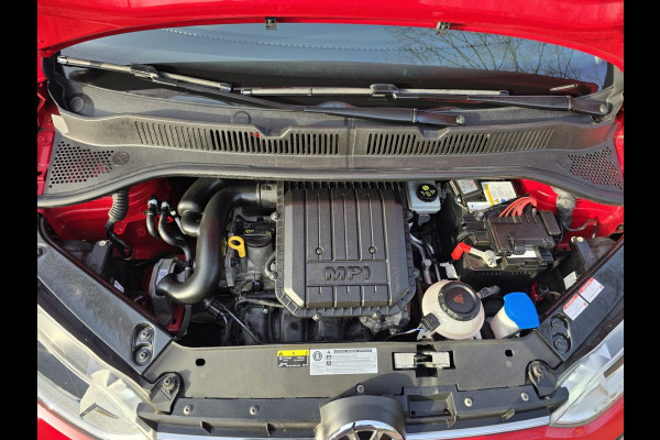 Volkswagen up! 1.0 BMT move up! | 12MND GARANTIE | AIRCO | NW APK | NL AUTO |