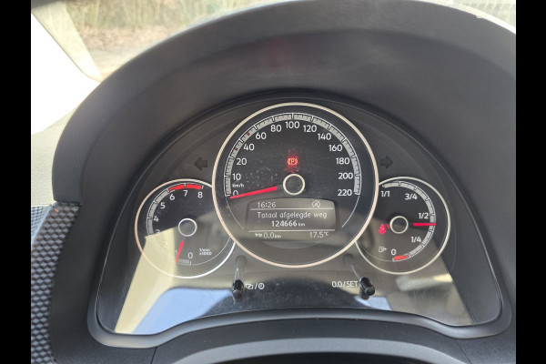 Volkswagen up! 1.0 BMT move up! | 12MND GARANTIE | AIRCO | NW APK | NL AUTO |