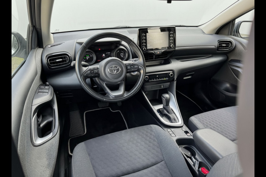 Toyota Yaris 1.5 Hybrid TeamNL | Eerste eigenaar, 16 inch, Keyless, Licht + Regensensor, Apple CarPlay/Android Auto