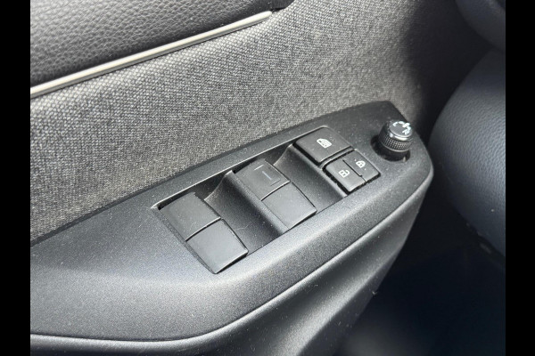 Toyota Yaris 1.5 Hybrid TeamNL | Eerste eigenaar, 16 inch, Keyless, Licht + Regensensor, Apple CarPlay/Android Auto