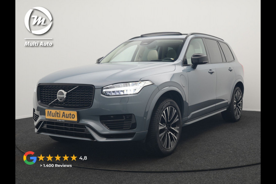 Volvo XC90 T8 Recharge AWD Ultimate Dark 7 Persoons LONG RANGE Plug In Hybrid 455pk Dealer O.H. PHEV | Trekhaak Af Fabriek | Panodak | Head Up | Adaptive Cruise | Harman / Kardon | 360 Camera | Lederen Sportstoelen Massage & Memory & Ventilatie | Google Assistent | Stoelen & Stuur Verwarmd |