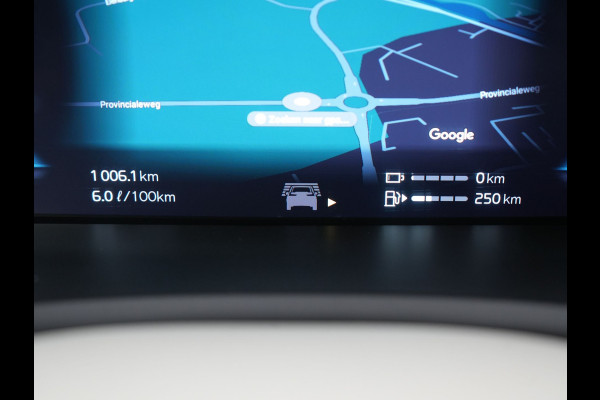 Volvo XC90 T8 Recharge AWD Ultimate Dark 7 Persoons LONG RANGE Plug In Hybrid 455pk Dealer O.H. PHEV | Trekhaak Af Fabriek | Panodak | Head Up | Adaptive Cruise | Harman / Kardon | 360 Camera | Lederen Sportstoelen Massage & Memory & Ventilatie | Google Assistent | Stoelen & Stuur Verwarmd |