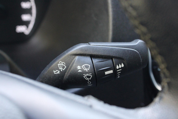 Ford Transit Custom 290 2.0 TDCI L1H1 Sport SCI | 185pk Automaat | Achteruitrij camera | Winter pakket | Trekhaak