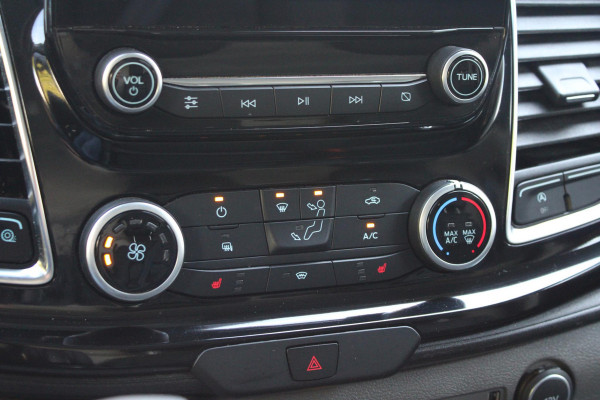 Ford Transit Custom 290 2.0 TDCI L1H1 Sport SCI | 185pk Automaat | Achteruitrij camera | Winter pakket | Trekhaak