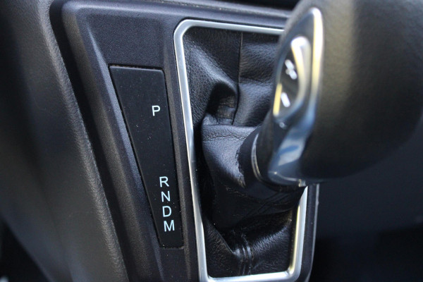 Ford Transit Custom 290 2.0 TDCI L1H1 Sport SCI | 185pk Automaat | Achteruitrij camera | Winter pakket | Trekhaak