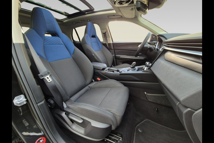 Lynk & Co 01 1.5 | NL auto | 360 camera | Schuifdak |