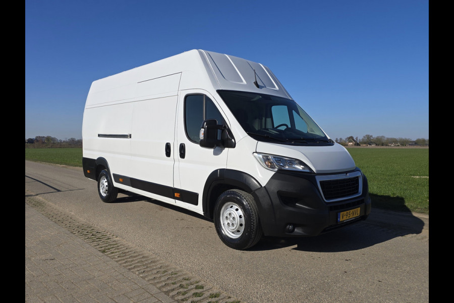 Peugeot Boxer 435 2.2 BlueHDi L4H3 - 165 Pk - Euro 6 - ParkeerCamera - Airco - Cruise Control