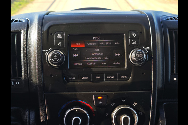 Peugeot Boxer 435 2.2 BlueHDi L4H3 - 165 Pk - Euro 6 - ParkeerCamera - Airco - Cruise Control