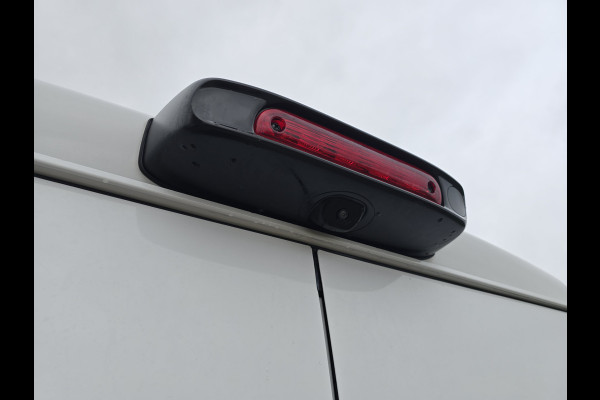 Fiat Ducato 2.2 MultiJet L2 H2 3.5t - 140 Pk - Euro 6 - ParkeerCamera - Apple Carplay Android Auto