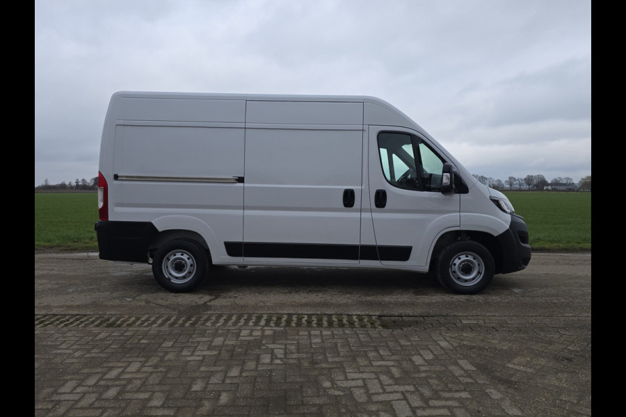 Fiat Ducato 2.2 MultiJet L2 H2 3.5t - 140 Pk - Euro 6 - ParkeerCamera - Apple Carplay Android Auto