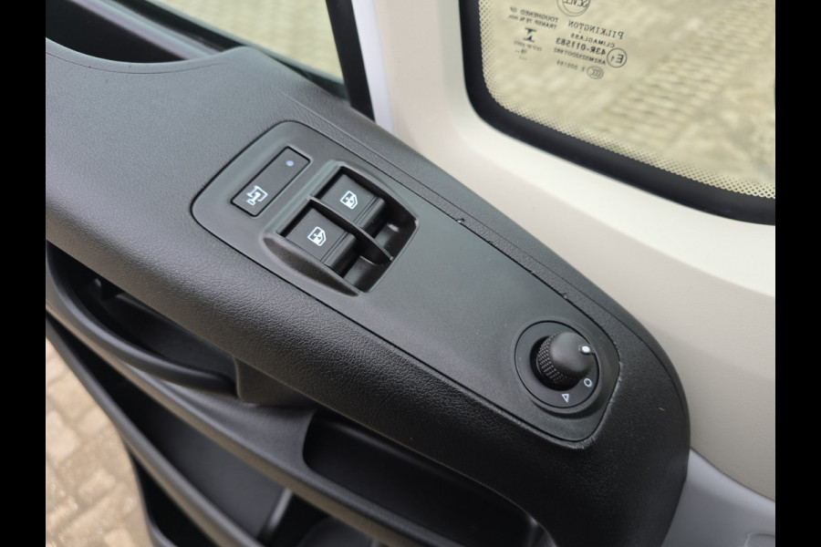 Fiat Ducato 2.2 MultiJet L2 H2 3.5t - 140 Pk - Euro 6 - ParkeerCamera - Apple Carplay Android Auto