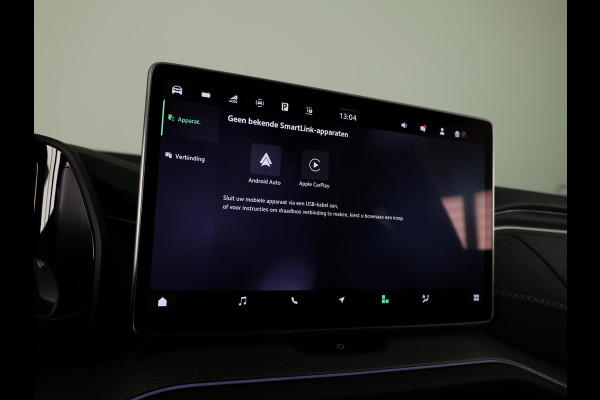 Škoda Kodiaq 1.5 TSI PHEV Sportline Business 204 pk Automaat (DSG) | Verlengde garantie | Navigatie | Panoramadak | Trekhaak (wegklapbaar) | Parkeersensoren | Achteruitrijcamera | Stoelverwarming v/a |