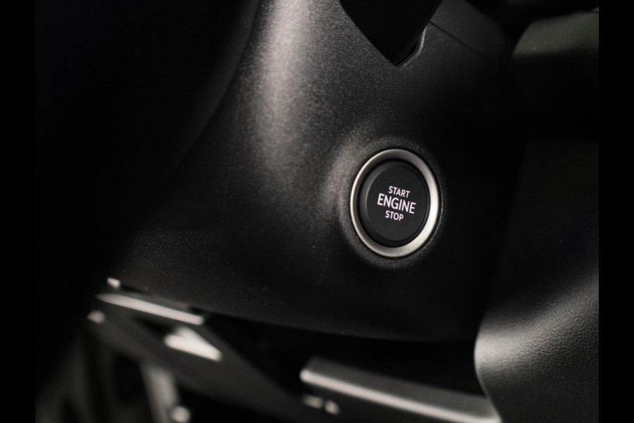 Škoda Kodiaq 1.5 TSI PHEV Sportline Business 204 pk Automaat (DSG) | Verlengde garantie | Navigatie | Panoramadak | Trekhaak (wegklapbaar) | Parkeersensoren | Achteruitrijcamera | Stoelverwarming v/a |