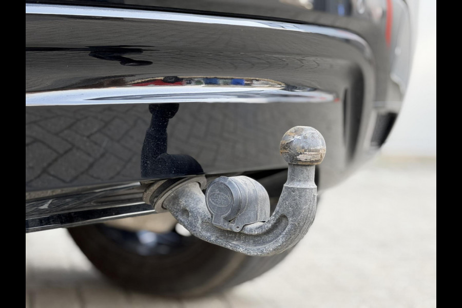 Land Rover Range Rover Evoque 1.5 P300e AWD R-Dynamic SE Black Style|Schuif/kanteldak|Meridian|Winterpakket|Trekhaak