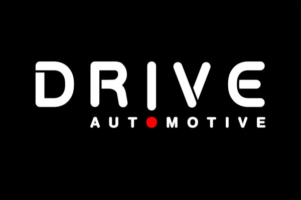 Land Rover Range Rover Evoque 1.5 P300e AWD R-Dynamic SE Black Style|Schuif/kanteldak|Meridian|Winterpakket|Trekhaak