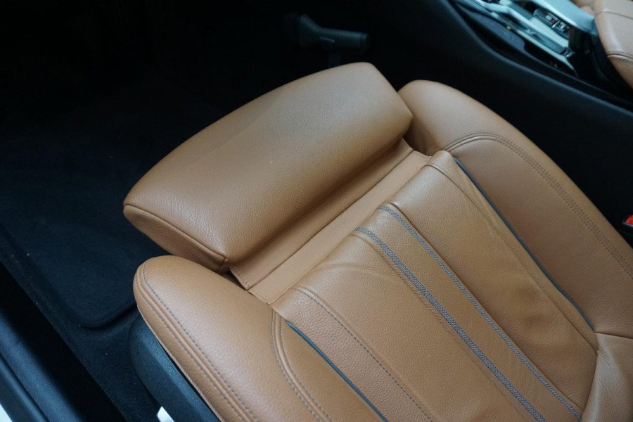 BMW 5 Serie Touring 520i Business Edition Plus/Laser LED/Comfort Stoel Dealeronderhouden.