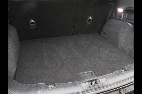 Ford Kuga 2.5 PHEV Vignale | Leder | Head-Up | Stoelverwarming | 360 Camera | Adaptive cruise | Carplay | Achterbankverwarming | 18'' | Navigatie | Full LED | B&O Sound | Park Assist | Keyless | Digital Cockpit | Plug In