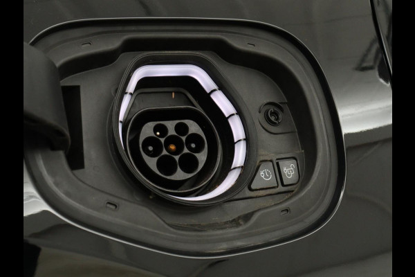 Ford Kuga 2.5 PHEV Vignale | Leder | Head-Up | Stoelverwarming | 360 Camera | Adaptive cruise | Carplay | Achterbankverwarming | 18'' | Navigatie | Full LED | B&O Sound | Park Assist | Keyless | Digital Cockpit | Plug In