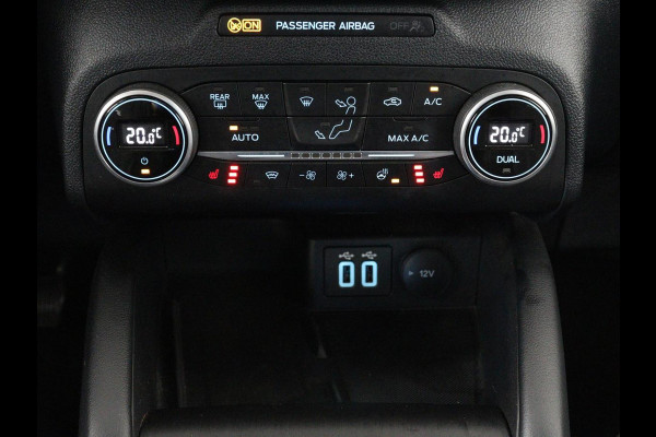 Ford Kuga 2.5 PHEV Vignale | Leder | Head-Up | Stoelverwarming | 360 Camera | Adaptive cruise | Carplay | Achterbankverwarming | 18'' | Navigatie | Full LED | B&O Sound | Park Assist | Keyless | Digital Cockpit | Plug In