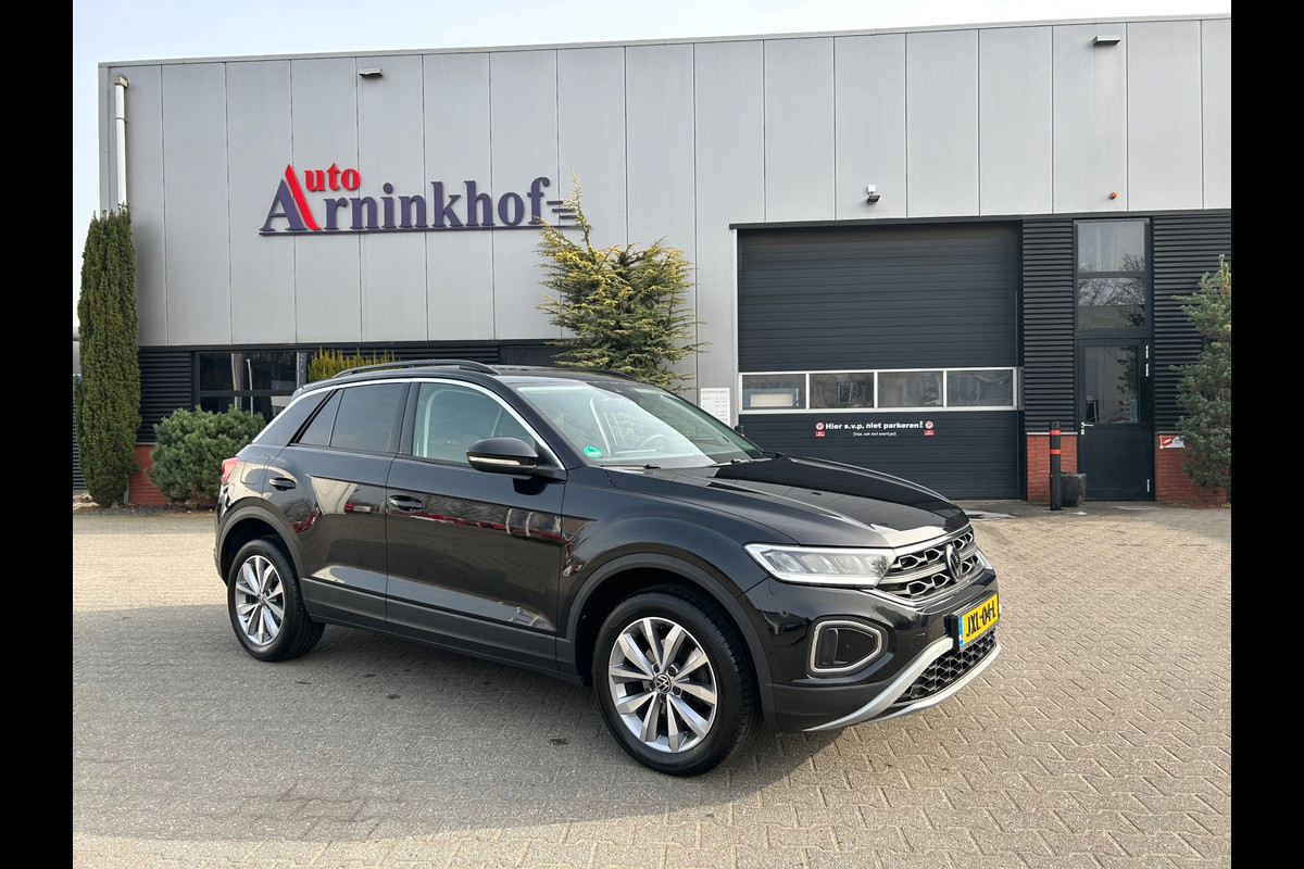 Volkswagen T-Roc 1.5 TSI Life Business, Adaptive cruise, virtual cockpit, carplay, stoelverw.