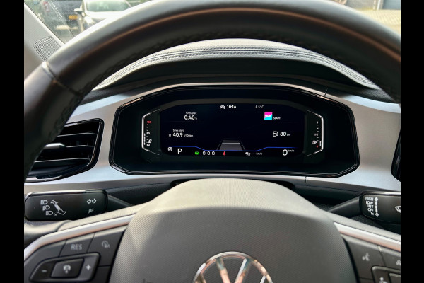 Volkswagen T-Roc 1.5 TSI Life Business, Adaptive cruise, virtual cockpit, carplay, stoelverw.