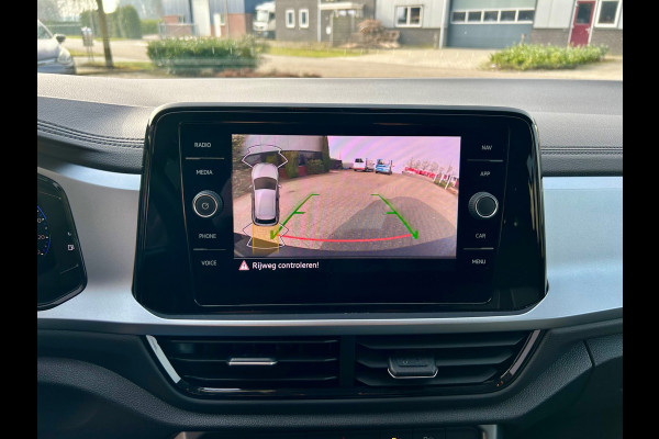 Volkswagen T-Roc 1.5 TSI Life Business, Adaptive cruise, virtual cockpit, carplay, stoelverw.