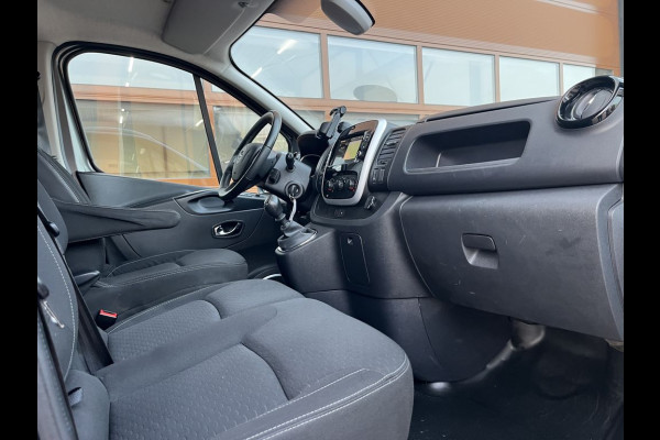 Opel Vivaro 1.6 CDTI 126pk L2 Sport 3 zits BPM Vrij! Lease €236 p/m,, Airco, Navi, Camera, PDC, Cruise controle, Onderhoudshistorie aanwezig