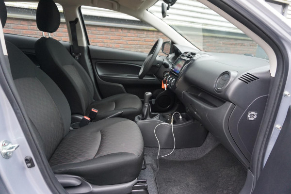 Mitsubishi Space Star 1.2 Cool+/Navigatie/AppleCarPlay/DAB/Airco/ Rijklaar incl.Garantie.