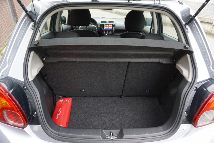 Mitsubishi Space Star 1.2 Cool+/Navigatie/AppleCarPlay/DAB/Airco/ Rijklaar incl.Garantie.