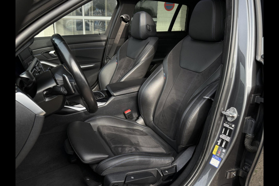 BMW 3 Serie Touring 330e xDrive M SPORT | PANORAMA | SPORTREMMEN | HEAD UP | 19 INCH | ADAPT. ONDERSTEL |