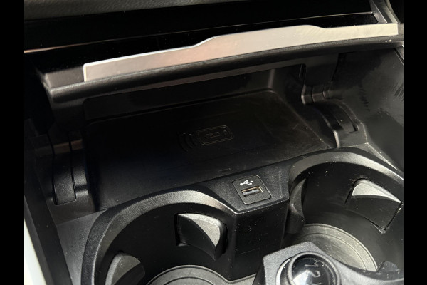 BMW 3 Serie Touring 330e xDrive M SPORT | PANORAMA | SPORTREMMEN | HEAD UP | 19 INCH | ADAPT. ONDERSTEL |