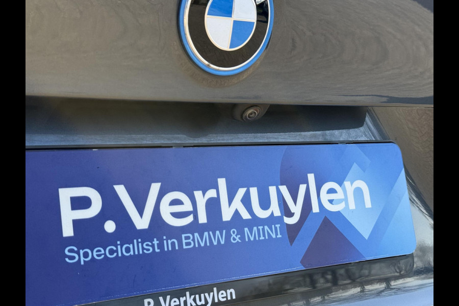 BMW X1 xDrive25e High Executive M SPORT | PANORAMA | TREKHAAK | DRIVING ASS. PLUS | LEDER | KEYLESS | STUURWIEL VERWARMING |