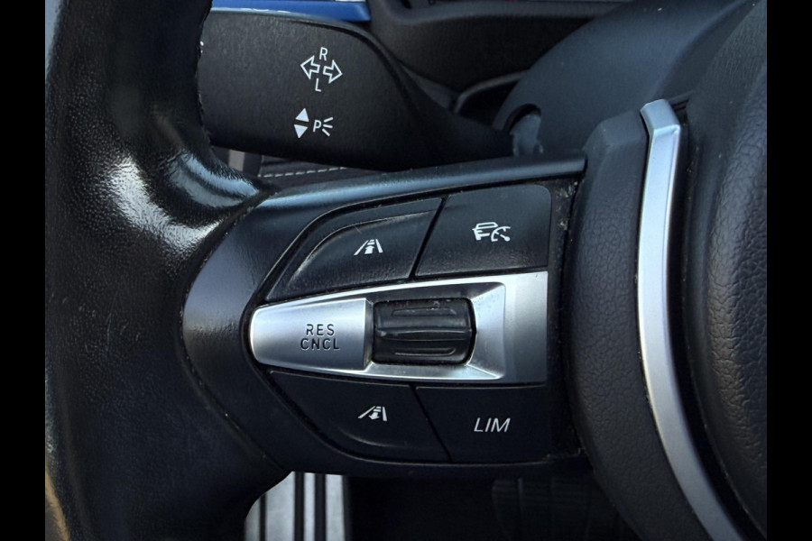 BMW X1 xDrive25e High Executive M SPORT | PANORAMA | TREKHAAK | DRIVING ASS. PLUS | LEDER | KEYLESS | STUURWIEL VERWARMING |